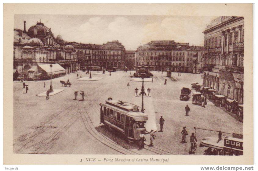 CPA De NICE (A.M. 06) Place Masséna Et Casino Municipale. Tramway Animation - Straßenverkehr - Auto, Bus, Tram