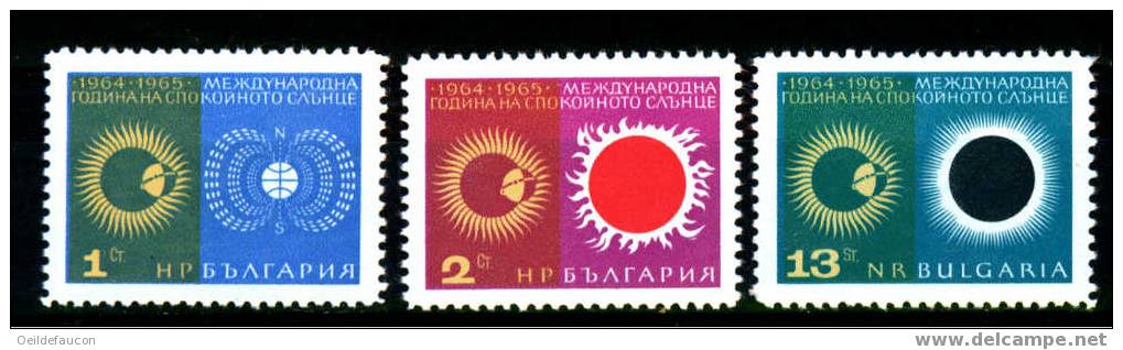 BULGARIE - Yvert - 1383/85** - Cote 1,50 € - Climat & Météorologie