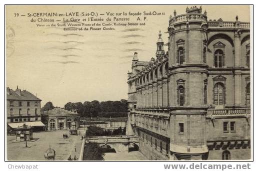 St Germain En Laye -  Vue Sur La Façade Sud-ouest Du Chateau - La Gare Et L'entrée Du Parterre - St. Germain En Laye (castle)