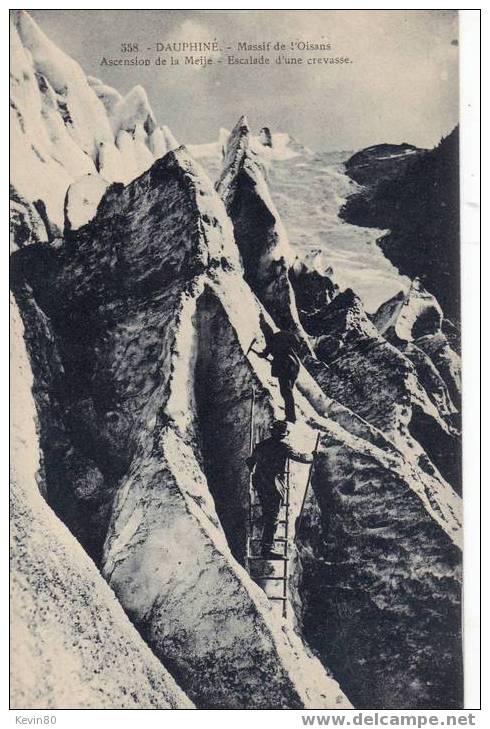 DAUPHINE  Cpa Animée. Massif De L´Oisans . Ascension De La Meije . Escalade D´une Crevasse - Alpinisme