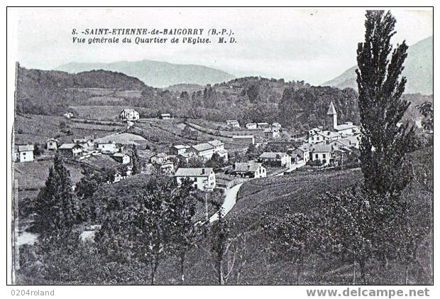 St Etienne De Baigorry - Vue Générale Du Quartier De L´église - Saint Etienne De Baigorry