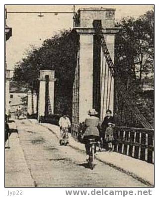 Jolie CP Ancienne Animée 47 Lot Et Garonne Tonneins Le Pont Suspendu - CAD Tonneins 9-08-1926 - Tonneins