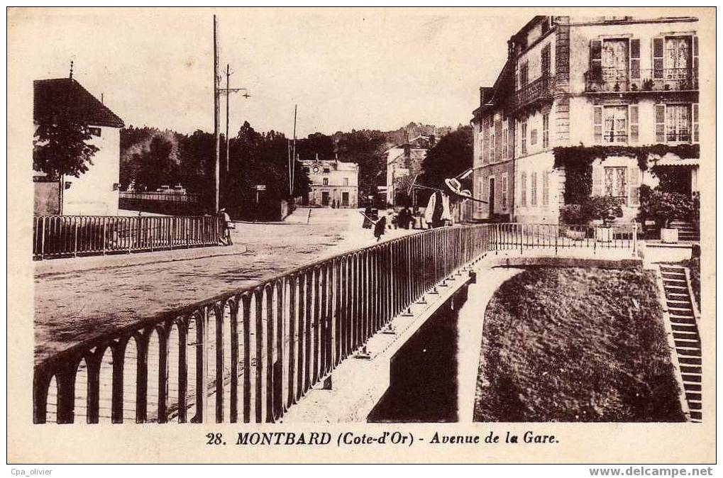 21 MONTBARD Avenue De La Gare, Animée, Ed CLB 28, 193? - Montbard