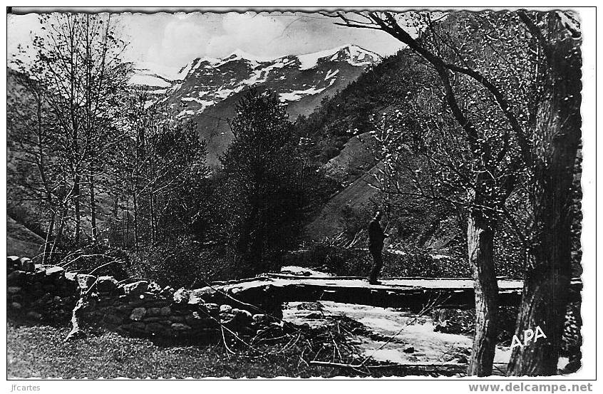 09 - SAINT GIRONS - La Vallée Et Le Pont D'Orlé Près Castillon - Semi Moderne Petit Format - Saint Girons