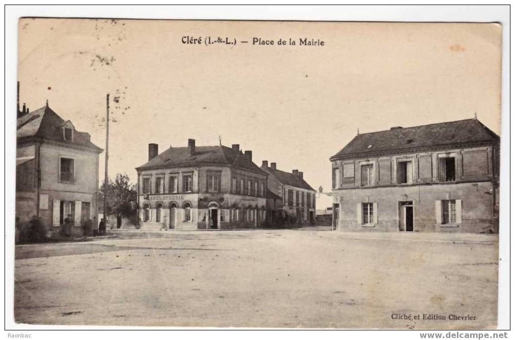 CPA---37---CLERE---PLACE De La MAIRIE - Cléré-les-Pins