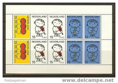 NEDERLAND 1969 M.N.H. Block Nr 8 Child Welfare #6840 - Blocks & Sheetlets