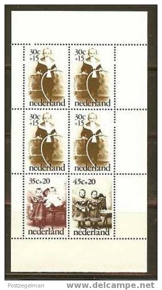 NEDERLAND 1974 Hinged Block Nr 13 Child Welfare #6844 - Blocks & Sheetlets