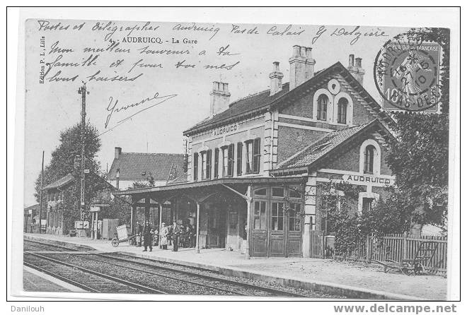 62 // PAS DE CALAIS / AUDRUICQ / La Gare N° 4 Ed P.L. / ANIMEE / ## / Timbrée Devant - Audruicq