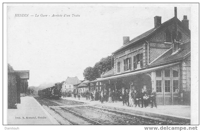 62 // PAS DE CALAIS / HESDIN / La Gare, Arrivée D'un Train / Imp Armand / ANIMEE / # - Hesdin