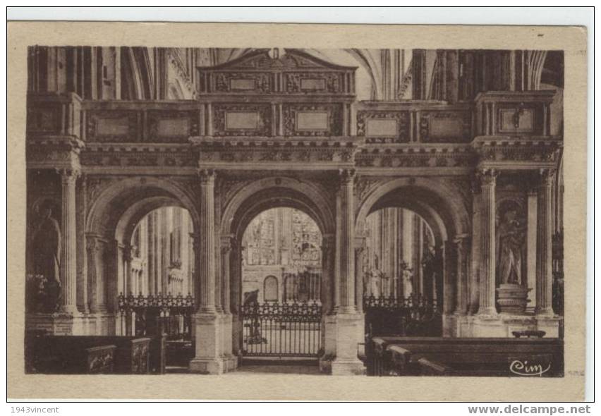 C 1104 - ARQUES LA BATAILLE -  Intérieur De L'église - Le Jubé - CPA De 1950 - - Arques-la-Bataille