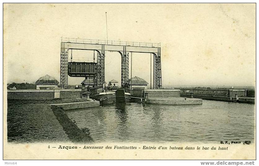 D. 62. ARQUES - Ascenseur Des Fontinettes - Entrée D'un Bateau Dans Le Bac Du Haut - Arques