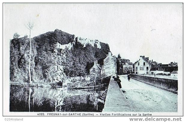 Fresnay Sur Sarthe - Vieille Fortification Sur La Sarthe - Saint Calais