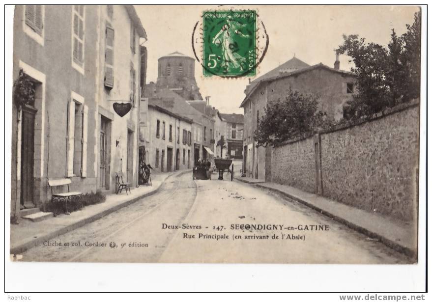 CPA---79--- Secondiny-en-Gatine---rue Principale - Secondigny