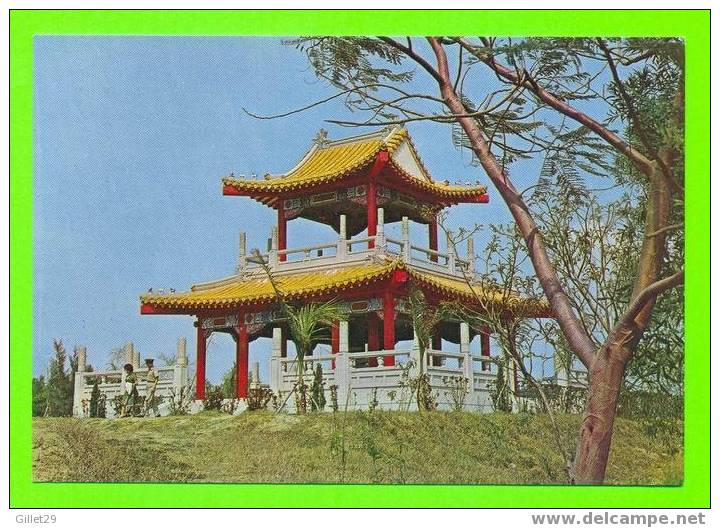 KAOHSIUNG,TAIWAN - FOUN-YUAN PAVILION - DEENG-TSING LAKE- UNDIVIDED BACK - - Taiwán