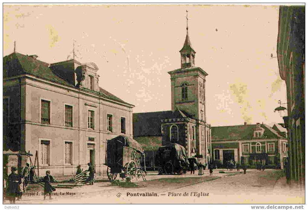Pontvallain - Place De L'Eglise - Pontvallain