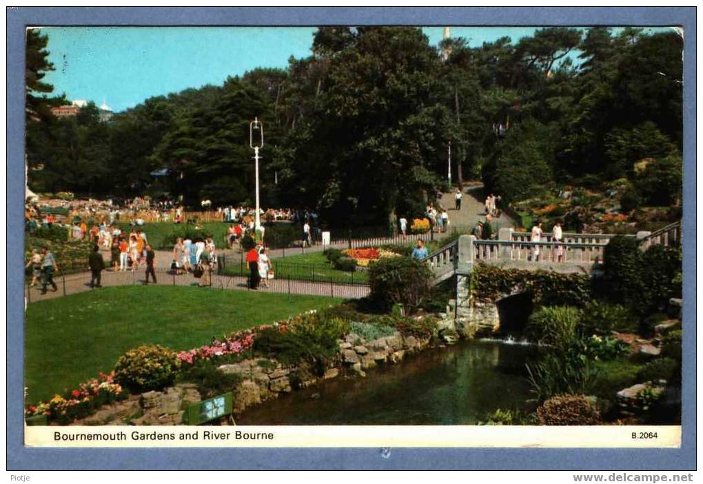 * Bournemouth * Bournemouth Gardens And River Bourne, Park, Parc, Fleurs, Pont, Brug, Animé, Tuin, Jardin - Bournemouth (depuis 1972)