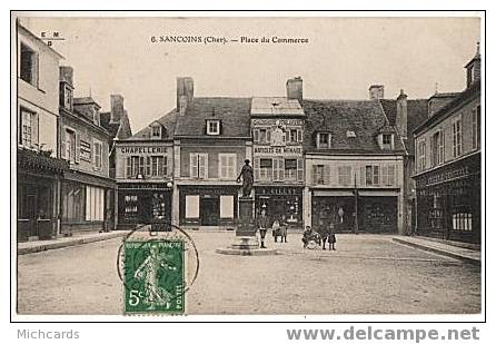 CPA 18 SANCOINS - Place Du Commerce - Sancoins