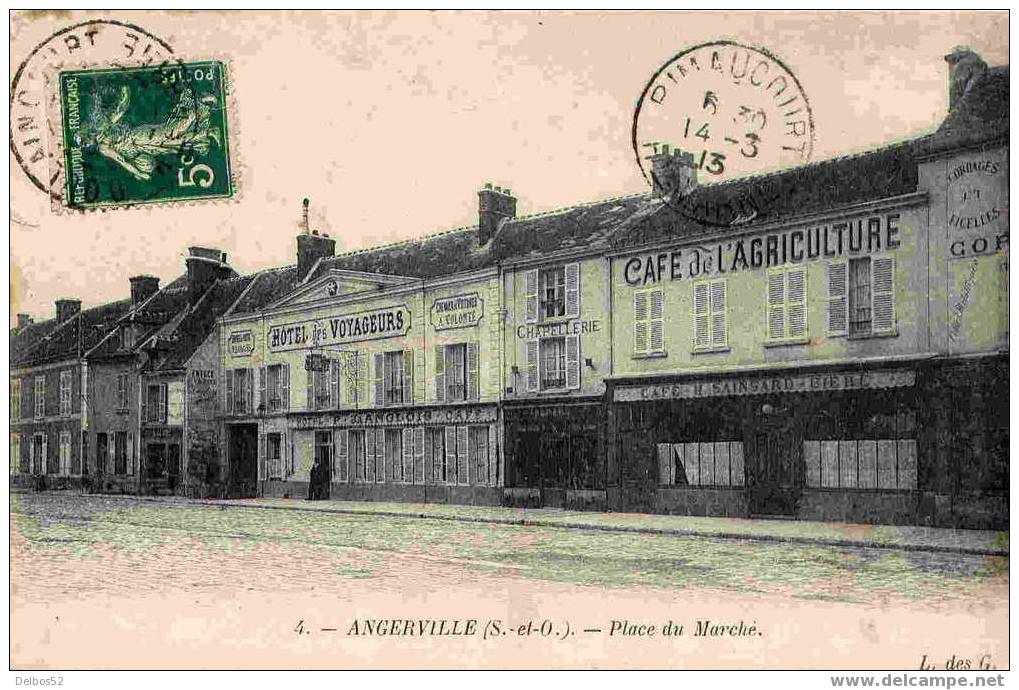 4.- Angerville - Place Du Marché - Angerville
