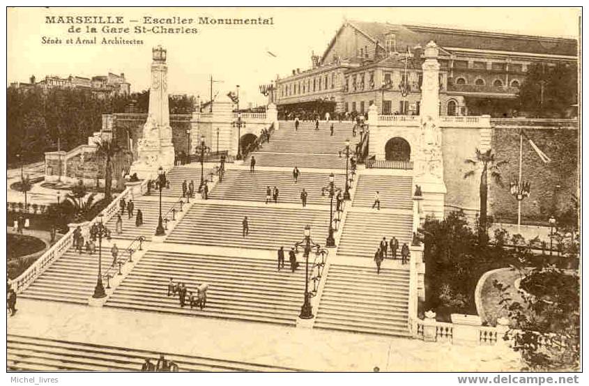 Marseille - Escalier Monumental De La Gare St-Charles - Ed Inconnu - Environ Années 1920-30 - TBE - Pas Circulé - Stationsbuurt, Belle De Mai, Plombières