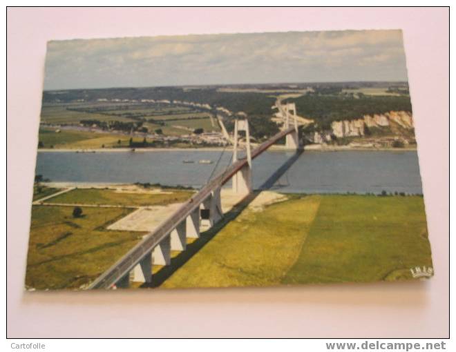 (103) -1- Une Carte Postale Sur Le Pont De Tancarville 5 - Tancarville