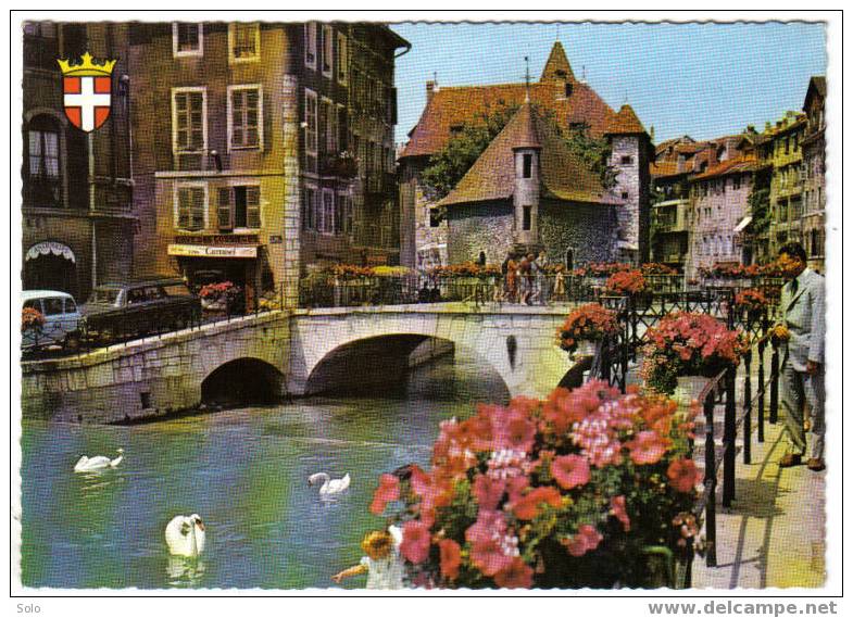 ANNECY - Canal Du Thiou Et Palais De L´isle - Annecy