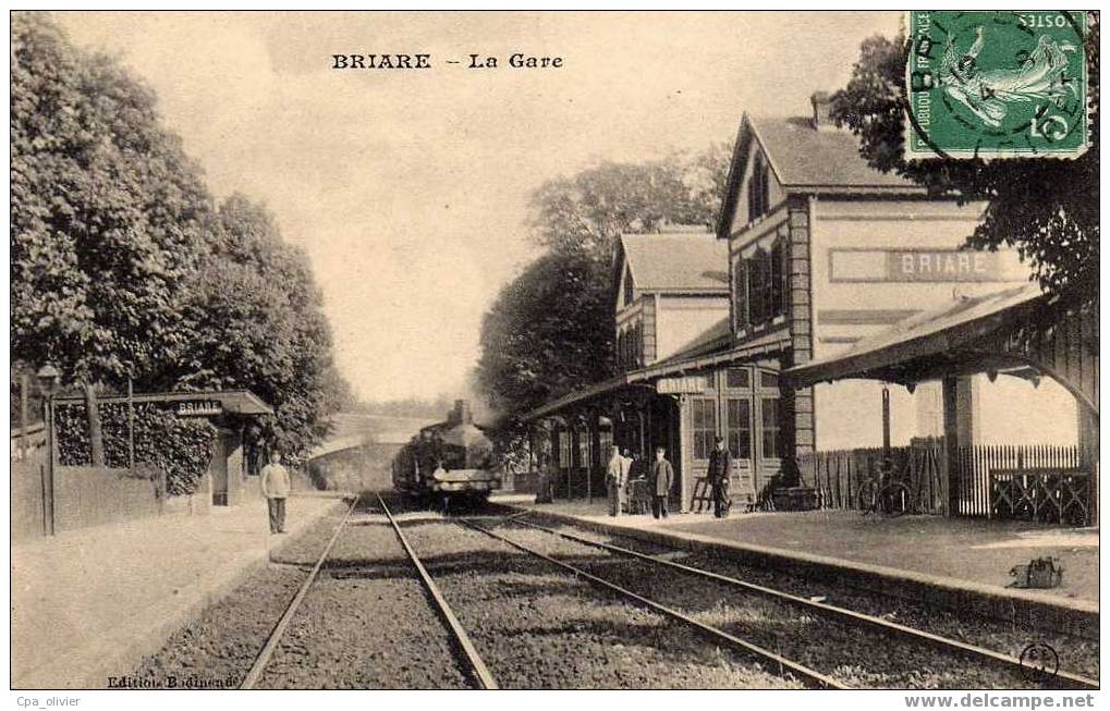 45 BRIARE Gare, Train Vapeur à Quai, Animée, Ed Bodineau, 190? - Briare