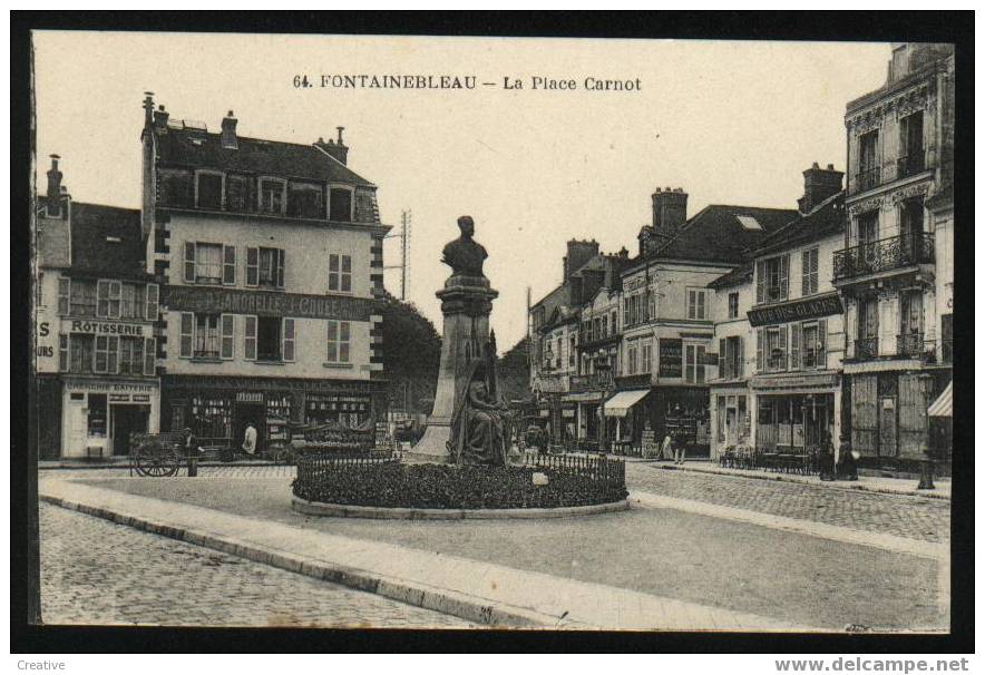 Fontainebleau #64 La Place Carnot  Anno 1925 Animé - Fontainebleau