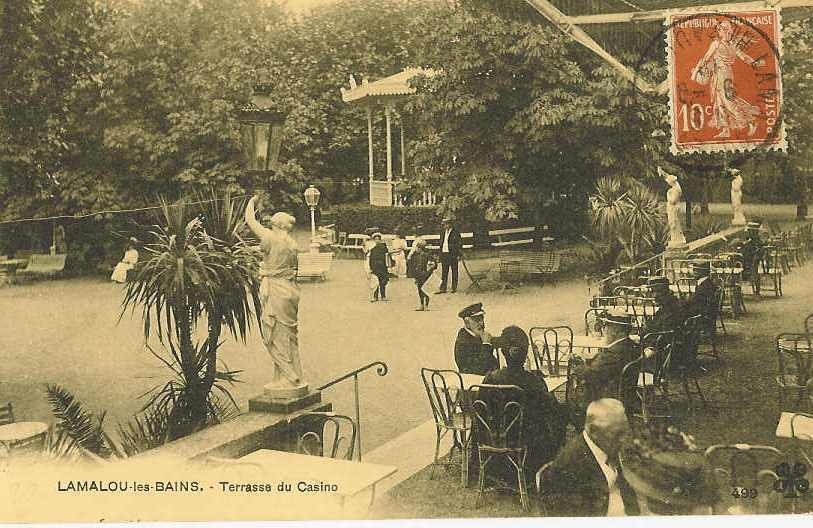 34   LAMALOU LES BAINS  TERRASSE DU CASINO      ANIMEE                      N°A 215 - Lamalou Les Bains