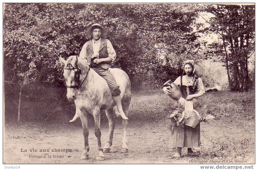 La Vie Aux Champs.  Retour à La Ferme  (Belle Carte) - Bauernhöfe