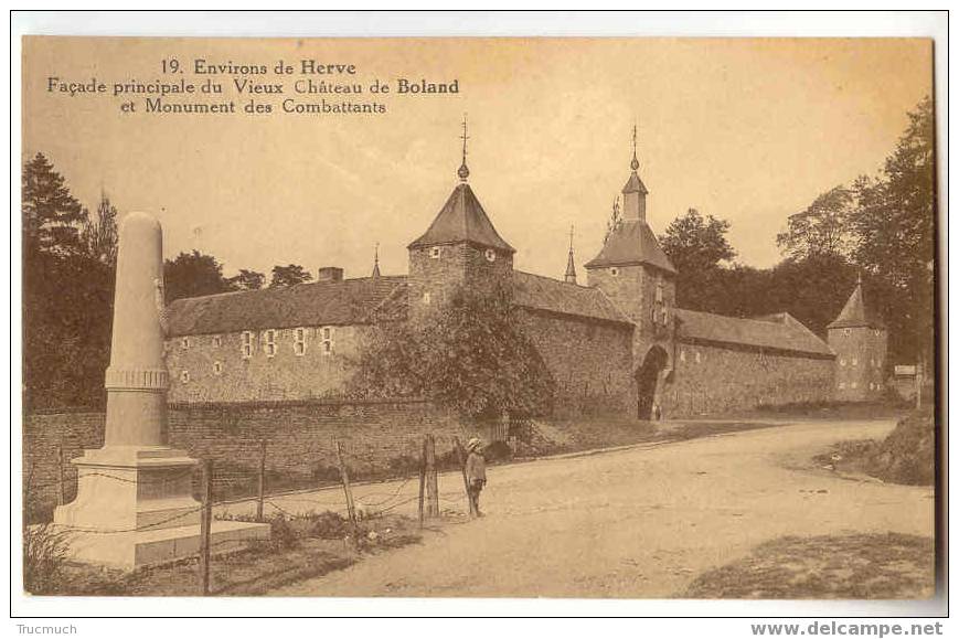 7045 - BOLAND - Vieux Château Et Monument Des Combattants - Herve