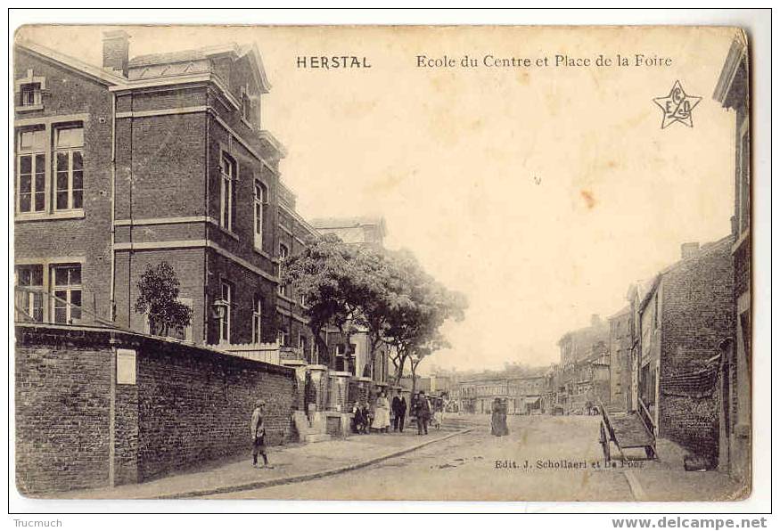7031 - HERSTAL - Ecole Du Centre Et Place De La Foire - Herstal