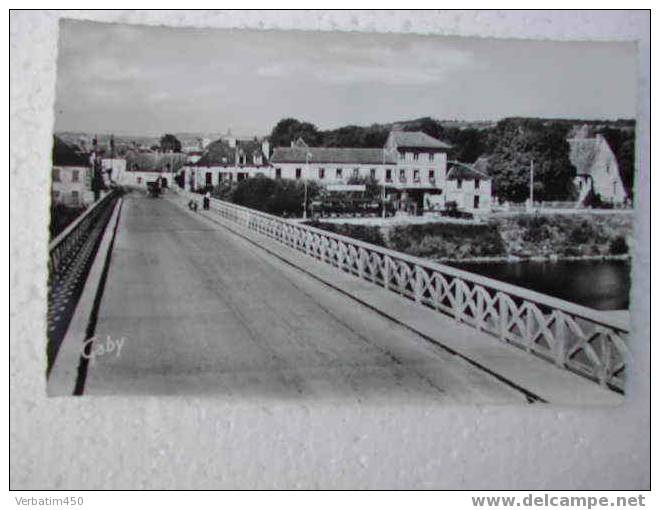 18...ST THIBAULT..LE PONT SUR LA LOIRE ...SEMI MODERNE..BORDS DENTELLES - Aubigny Sur Nere