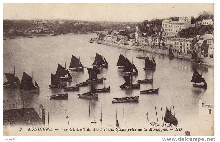 29 AUDIERNE Vue Générale Du Port Et Des Quais Prise De La Montagne - Audierne