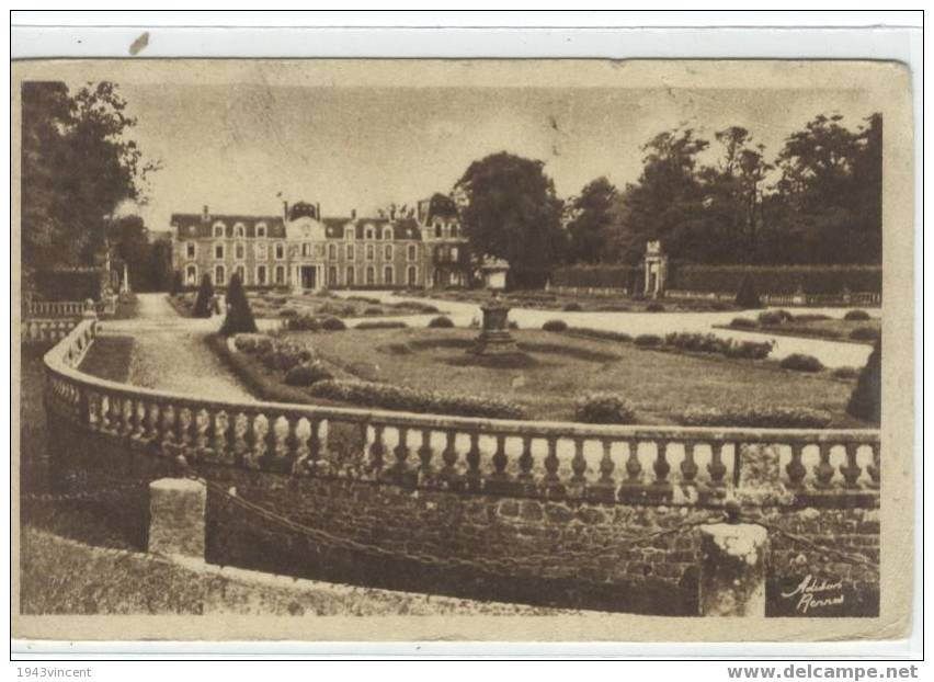 C 1353 - BECHEREL - Le Chateau De Caradec - Le Chateau Et Les Parterres - Belle CPA De 1953 - - Bécherel