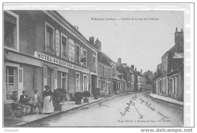 72 // SARTHE / VIBRAYE / Centre De La Rue Du Chateau / Ed Bouveret / ANIMEE (+hotel Du Lion D'or) / # - Vibraye