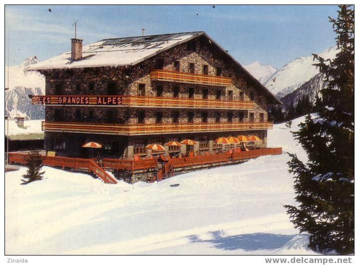 CARTE POSTALE DE COURCHEVEL - HOTEL  LES GRANDES ALPES (3) - Courchevel