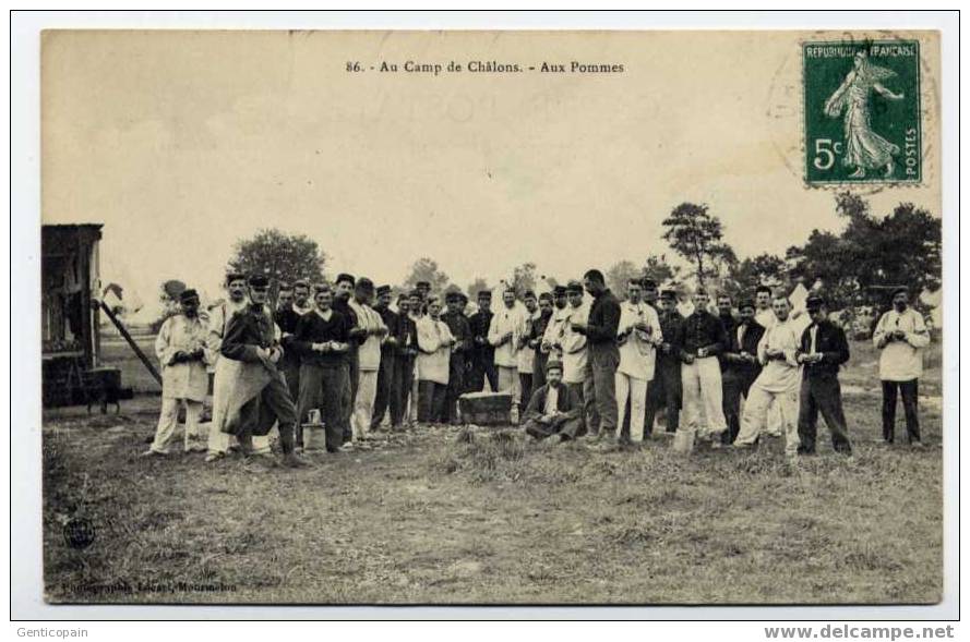H16 - CHALONS-SUR-MARNE - Camp De Chalons - Aux Pommes (1909 - Jolie Carte Animée) - Camp De Châlons - Mourmelon
