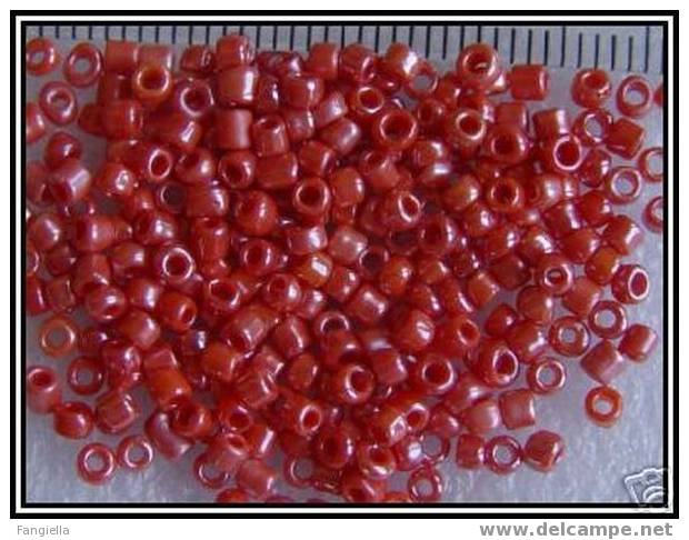 10g De Perles De Rocailles Indiennes Vieux Rose - Perlas