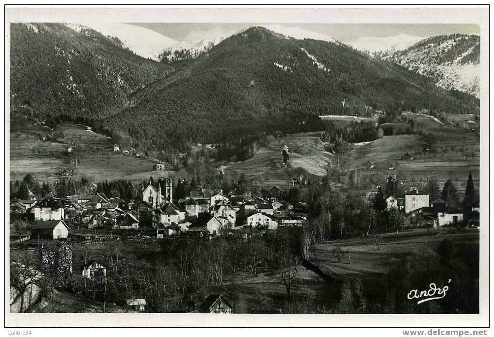 THEYS Vue Générale Et Les Montagnes De Merdaret (André Grenoble) - Beaurepaire