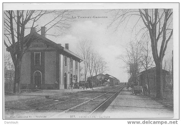 82 // TARN ET GARONNE / GRISOLLES / La Gare N0 377 / Labouche édit / (vue Intérieure) / - Grisolles