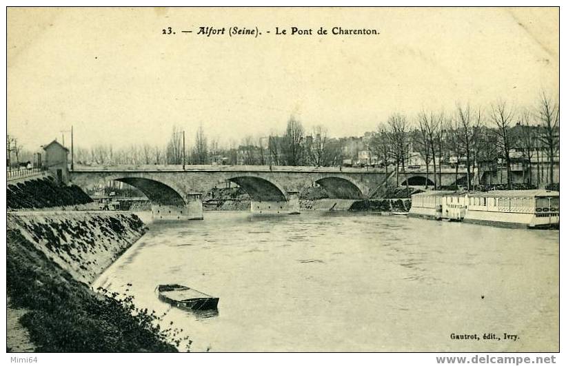 D. 94. ALFORTVILLE - LE PONTDE CHARENTON,  AVEC PENICHE - Alfortville