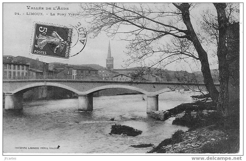 11 - LIMOUX - Le Pont Vieux - Limoux