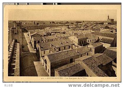 Aigues - Mortes Les Remparts De La Ville - Aigues-Mortes