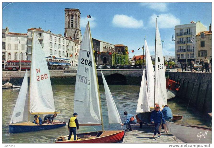 DEPART DES REGATES DE LA ROCHELLE - Voile