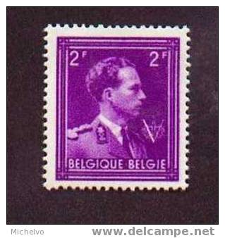 Belg. 1945 - N° 693 ** - 1936-1957 Offener Kragen