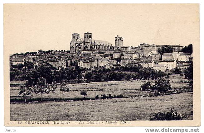 LA CHAISE DIEU - Vue Générale - La Chaise Dieu