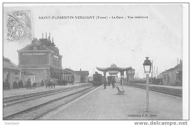 89 // YONNE / SAINT FLORENTIN / La Gare, Vue Intérieure / Coll, J.D. / # - Saint Florentin