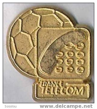 Telephone Et Ballon De Foot - France Telecom