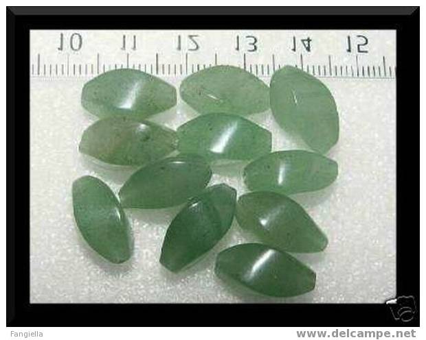 Lot De 3 Perles En Véritable Aventurine Verte Ovales Torsadées - Perlen