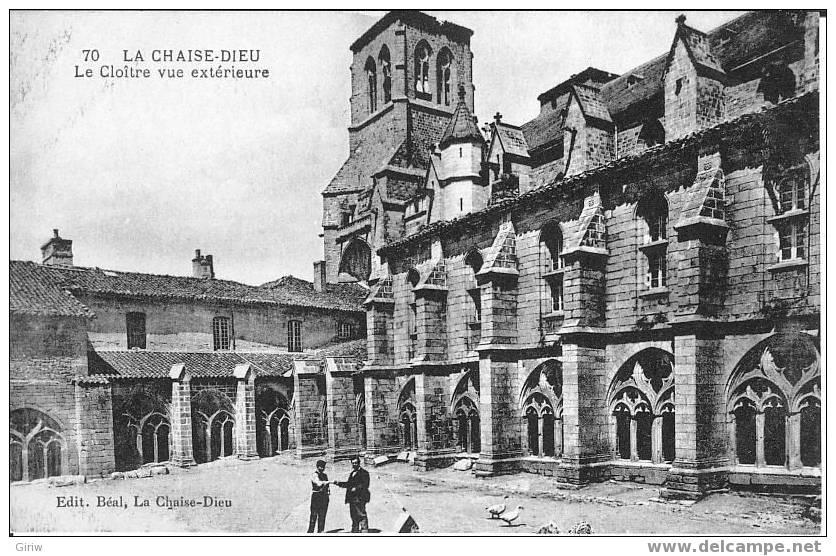 La Chaise Dieu Le Cloître Vue Extérieure - La Chaise Dieu